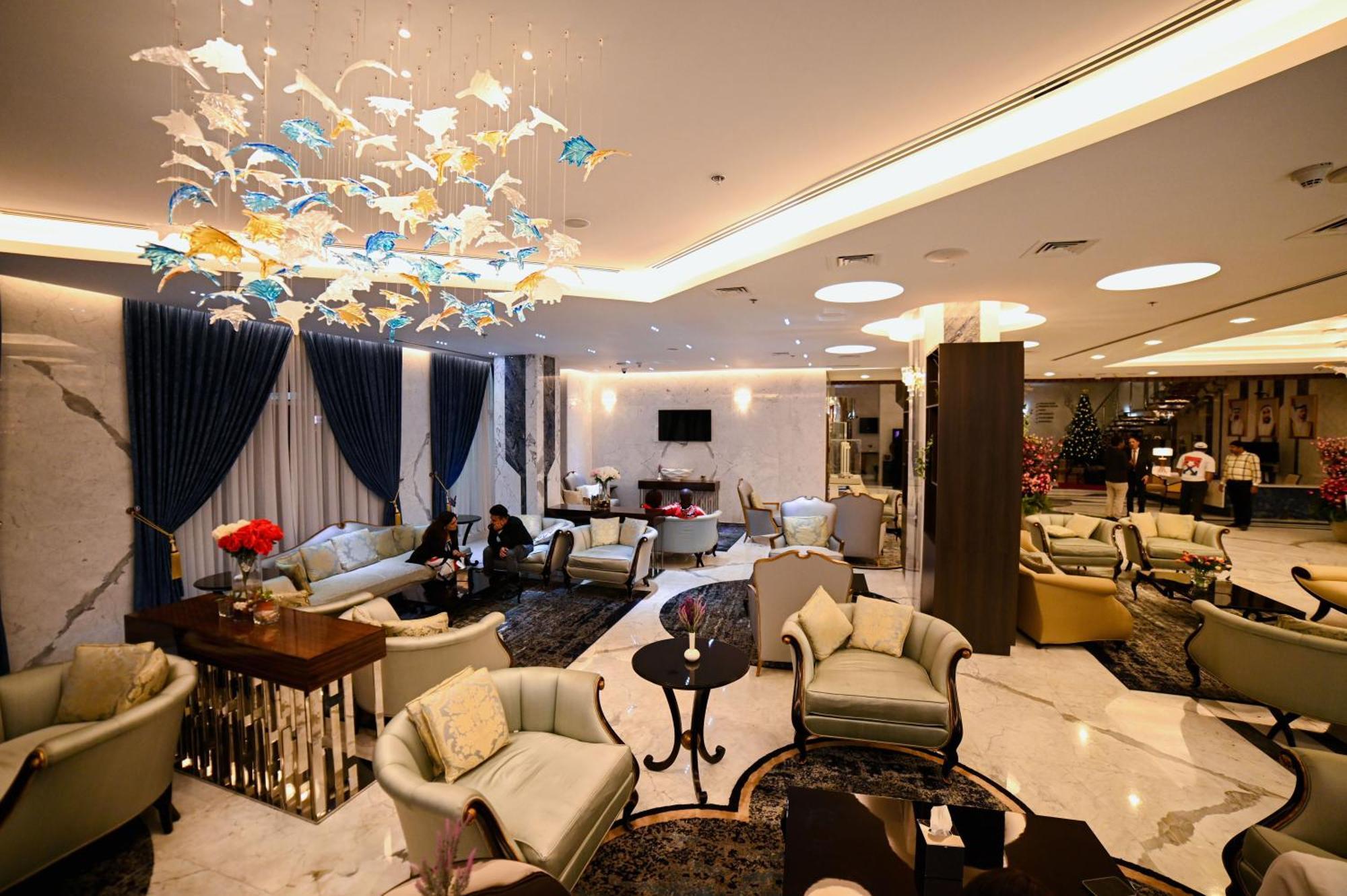 Seven Seas Hotel Dubai Exterior foto