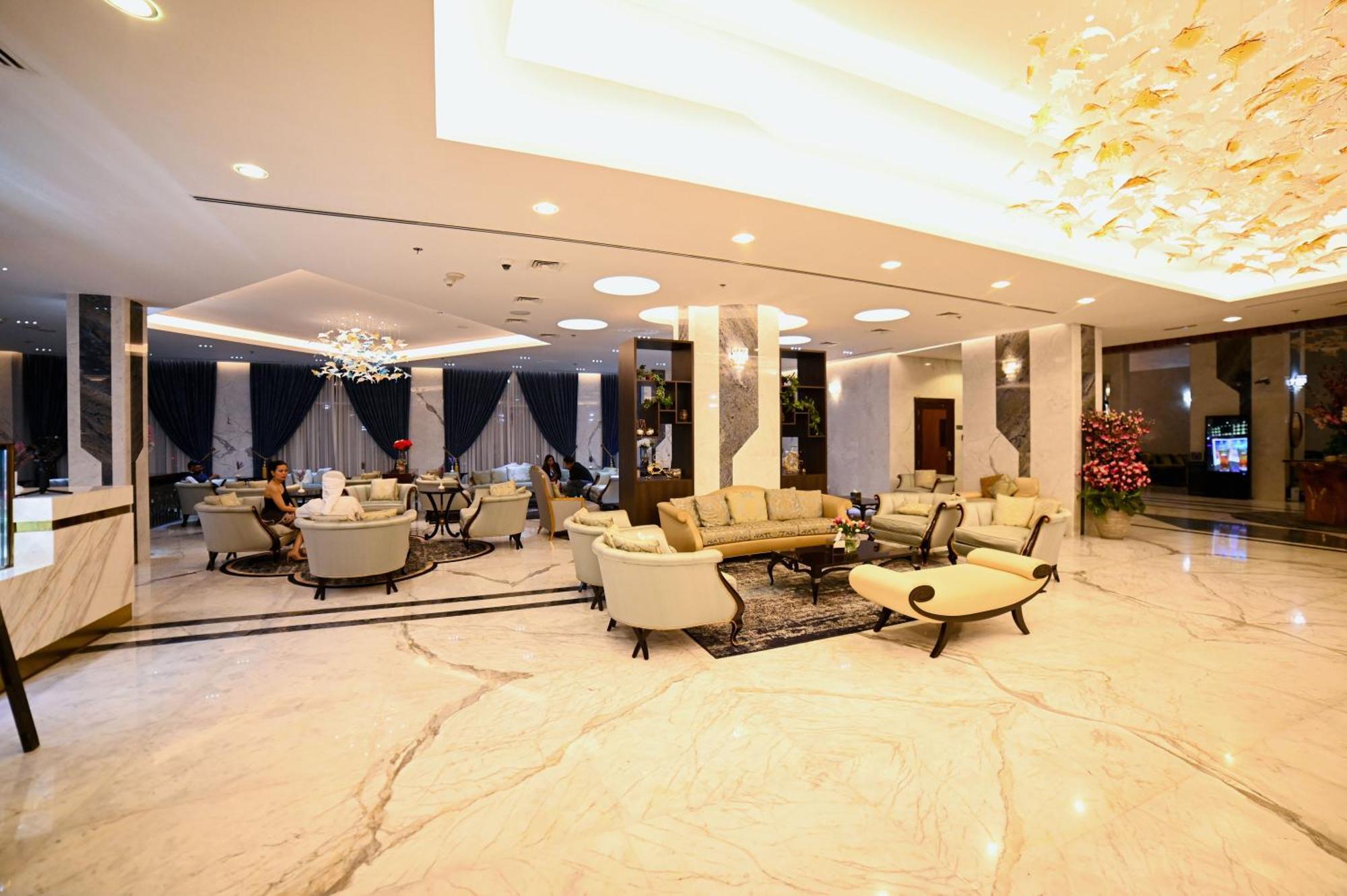 Seven Seas Hotel Dubai Exterior foto