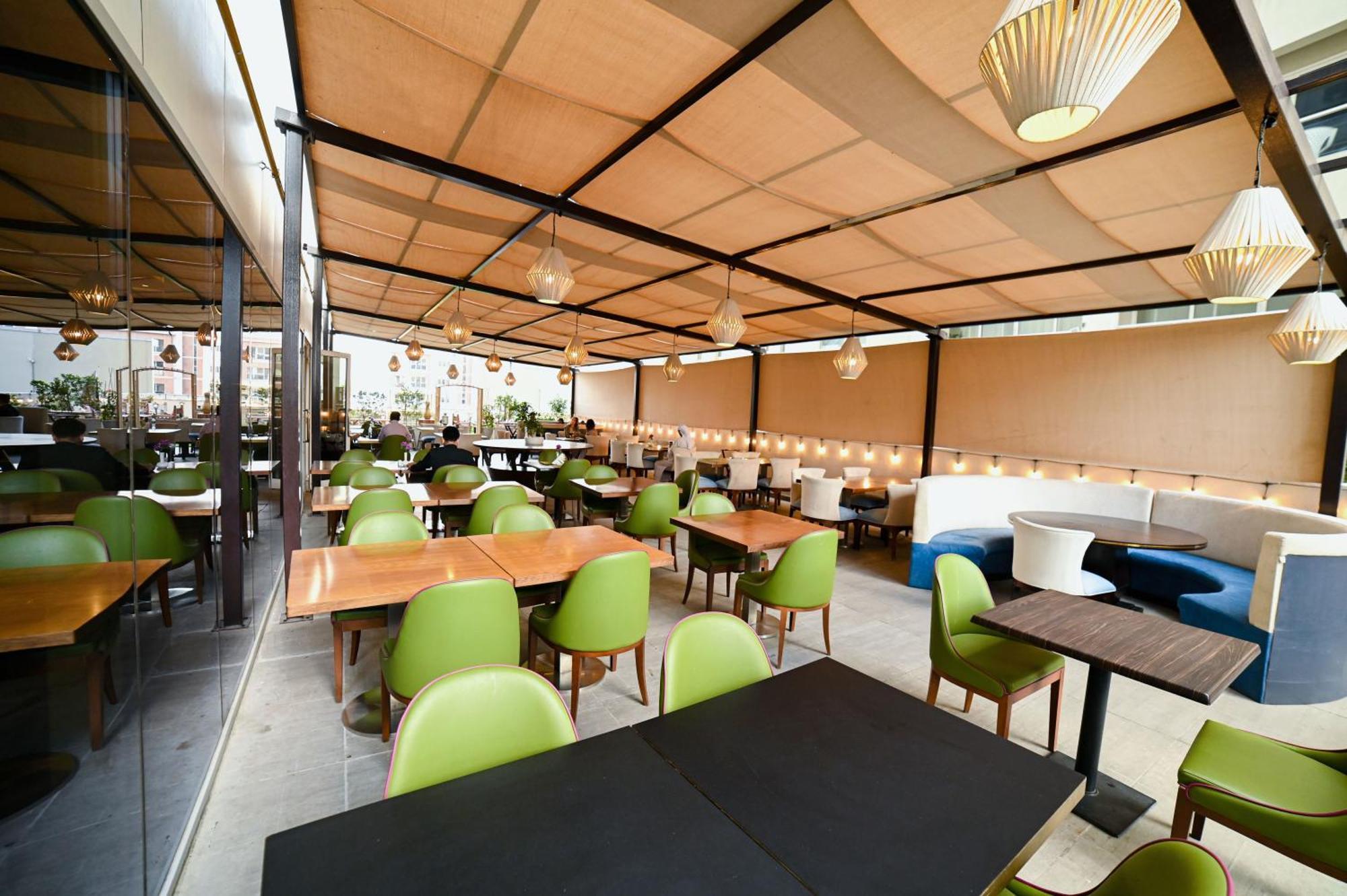 Seven Seas Hotel Dubai Exterior foto